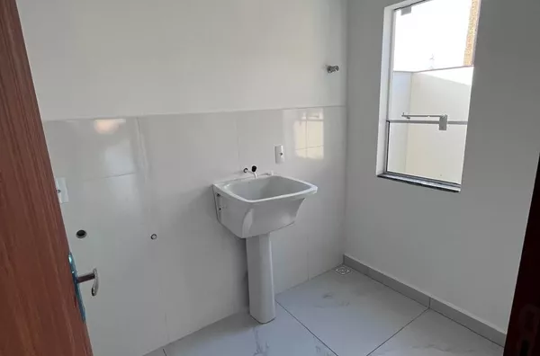 Sobrado para aluguel, 2 quarto(s),  Russia, Biguaçu