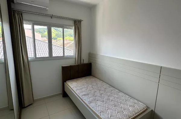 Apartamento Mobiliado à venda em Antônio Carlos