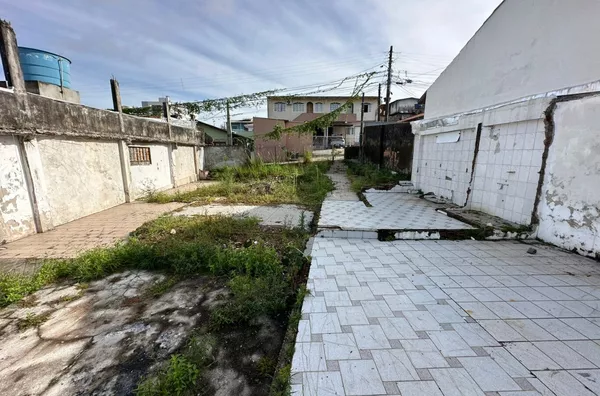 Terreno no Ipiranga com Escritura Pública em São José/SC 