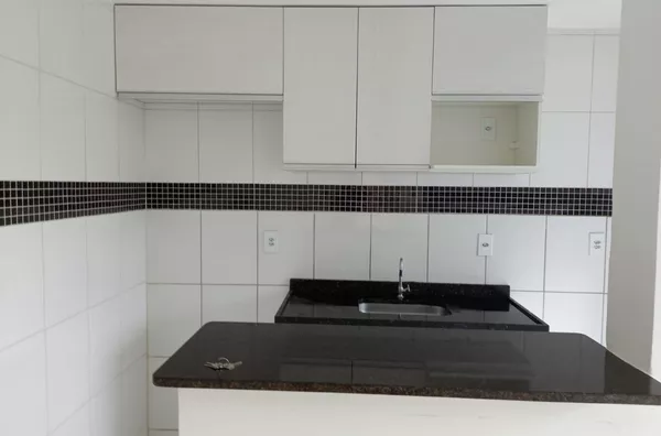 Excelente apartamento 2 quartos TODO em porcelanato, cozinha planejada no melhor ponto de Guaratiba. - Foto 5