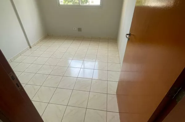 Apartamento 3 quartos ZONA 03 Maringá