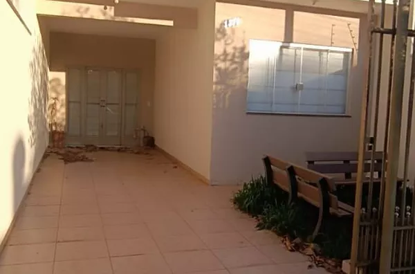 Casa para aluguel, 3 quarto(s),  Jardim Paraiso, Maringá