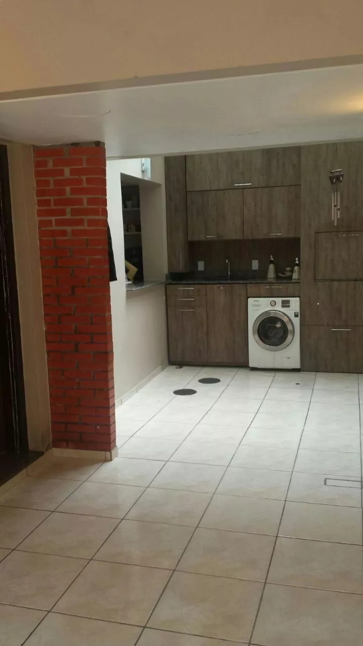 Casa de 2 quartos, 117m² no bairro Medianeira, em Porto Alegre | Eu Corretor