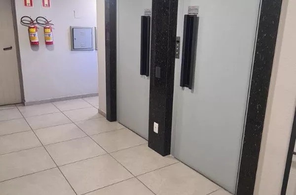 Sala comercial para venda, Menino Deus, Porto Alegre - Foto 4