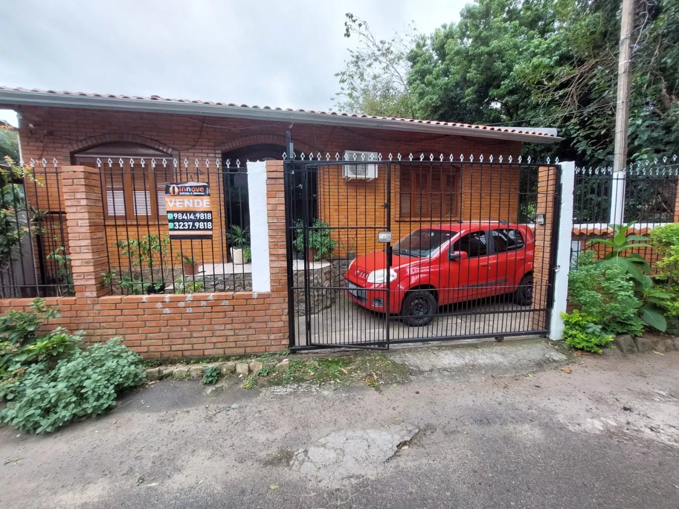 Casa de 5 quartos, 250m² no bairro Teresópolis, em Porto Alegre | Eu Corretor