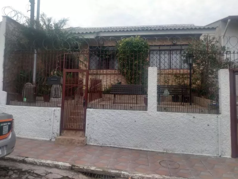 Casa de 2 quartos, 132m² no bairro Jardim Carvalho, em Porto Alegre | Eu Corretor