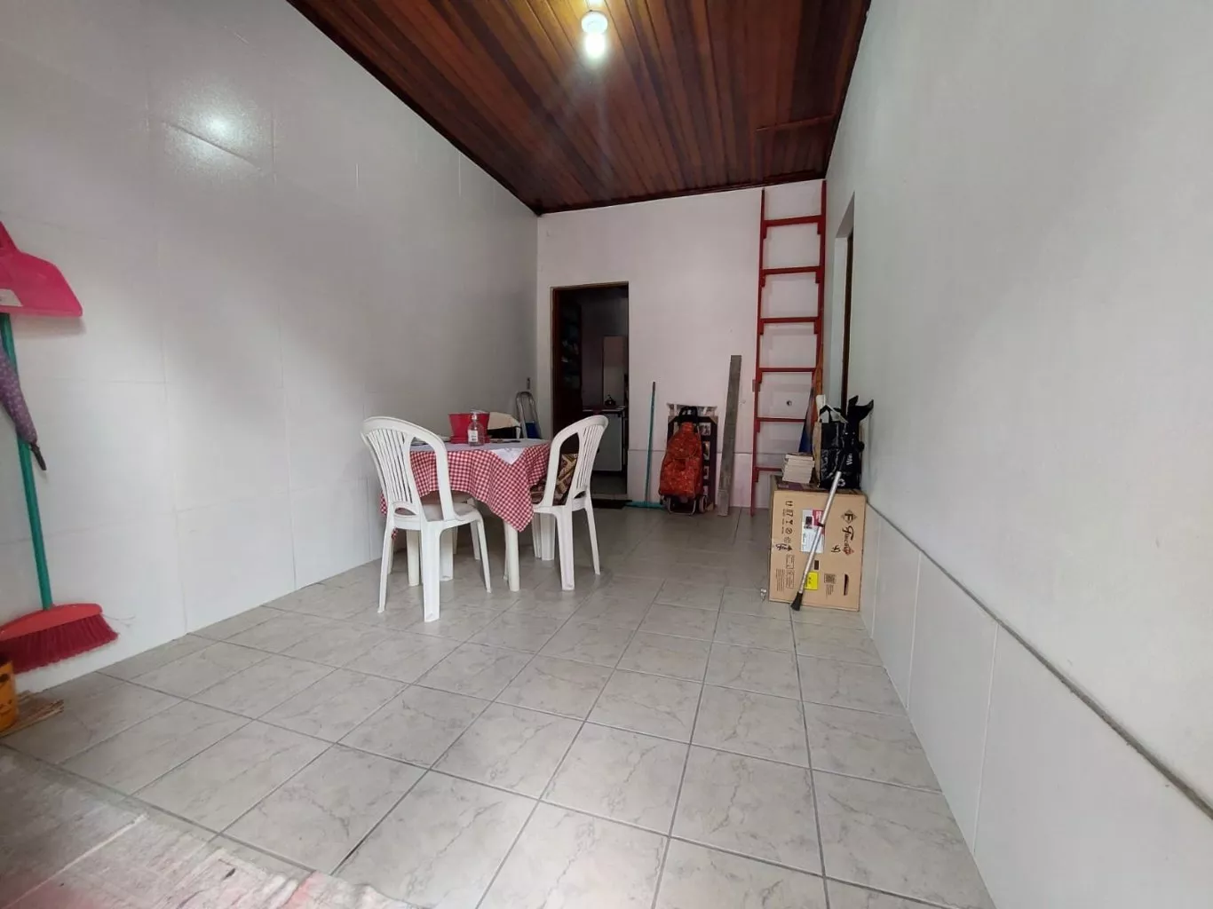 Casa de 2 quartos, 338m² no bairro Lomba do Pinheiro, em Porto Alegre | Eu Corretor