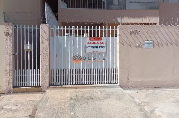 Casa para aluguel, 4 quarto(s),  Renato Gonçalves, Barreiras