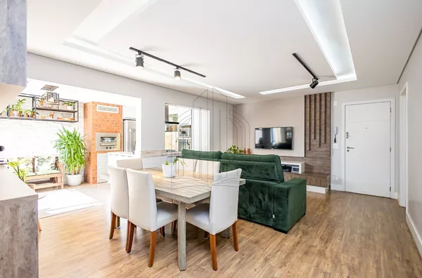 Garden a venda no Novo Mundo com 100m² internos e 71,00m² externos só seus