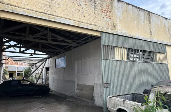 Terreno para venda,  Fanny, Curitiba com 480m²