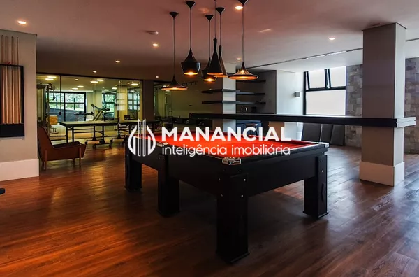 Salão de jogos no subsolo