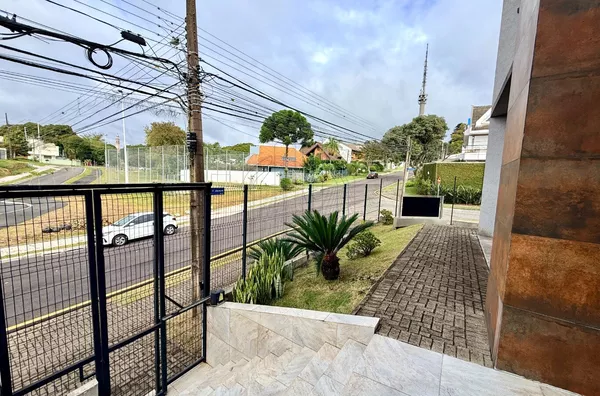 Predio comercial a venda - Mercês com 300m² - Foto 2