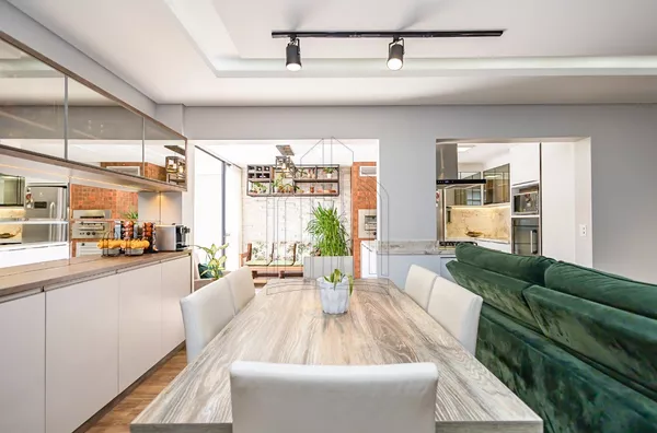 Garden a venda no Novo Mundo com 100m² internos e 71,00m² externos só seus