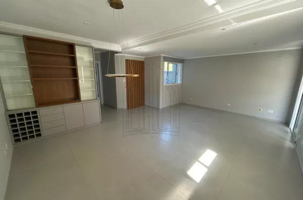 Sobrado em condomínio para venda, 3 quarto(s),  Campo Comprido, Curitiba