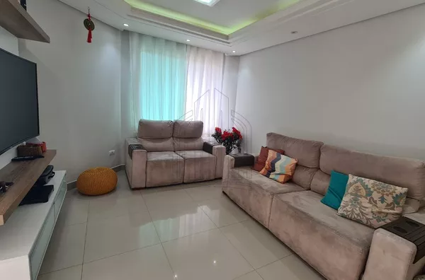 Lindo sobrado Rua Esper Jorge Chueri, 1273 Cajuru com 165m²