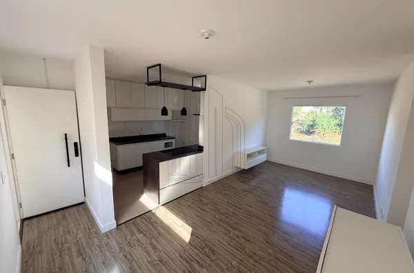 Apartamento Semi Mobiliado no Xaxim | 3 Quartos, Suíte e Energia Solar