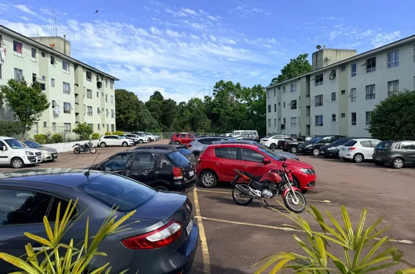 Apartamento térreo para venda,  Campo Comprido, Curitiba