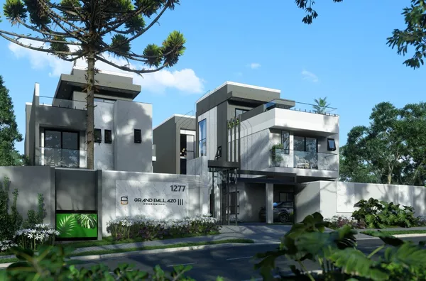 Sobrado em condomínio no bairro Alto da XV - Sob 04, Curitiba