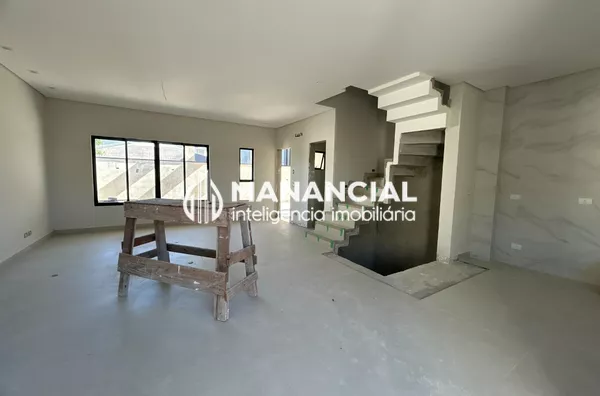 Casa em condomínio para venda, 3 quarto(s), sendo um suíte,  Guabirotuba, Curitiba