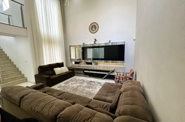 Casa Alto Padrão 340m²  Campina Grande do Sul, Graciosa