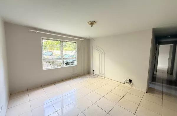 Apartamento térreo para venda,  Campo Comprido, Curitiba