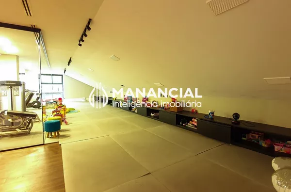 Academia completa com equipamentos Life