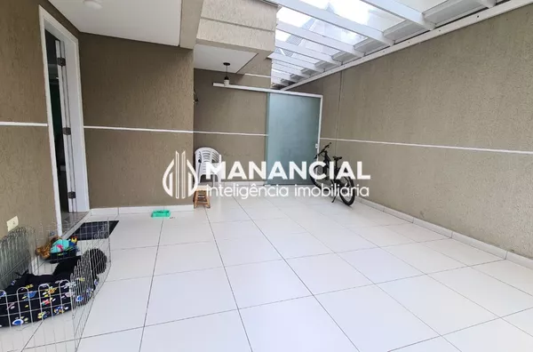 Lindo sobrado Rua Esper Jorge Chueri, 1273 Cajuru com 165m²