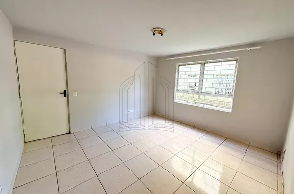 Apartamento térreo para venda,  Campo Comprido, Curitiba
