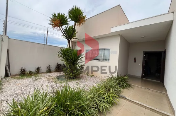 CASA À VENDA JD FLORIZA