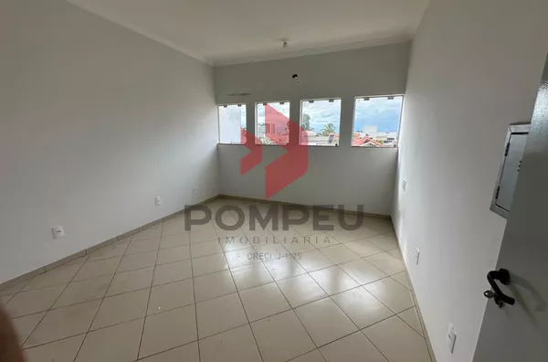 Rua José Corsino (12), 273 - W - Centro,