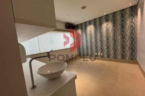 IMÓVEL COMERCIAL À VENDA 
