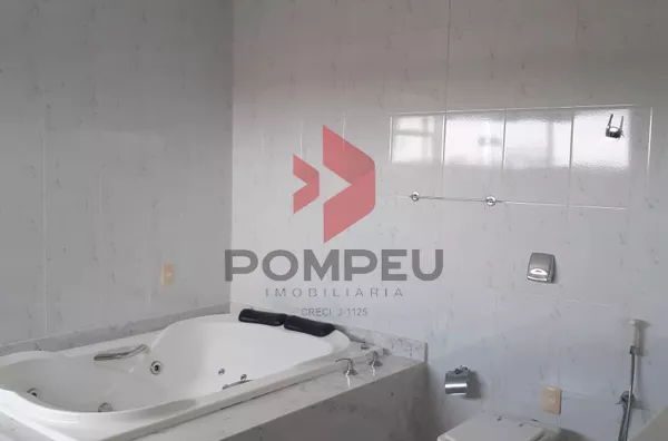 SOBRADO À VENDA JD. RIO PRETO