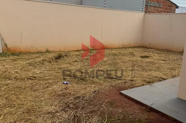 CASA À VENDA JD BURITIS