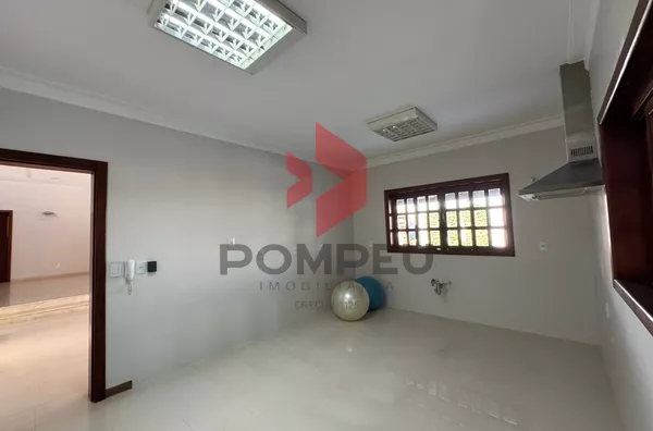 CASA À VENDA PARQUE DAS MANSÕES