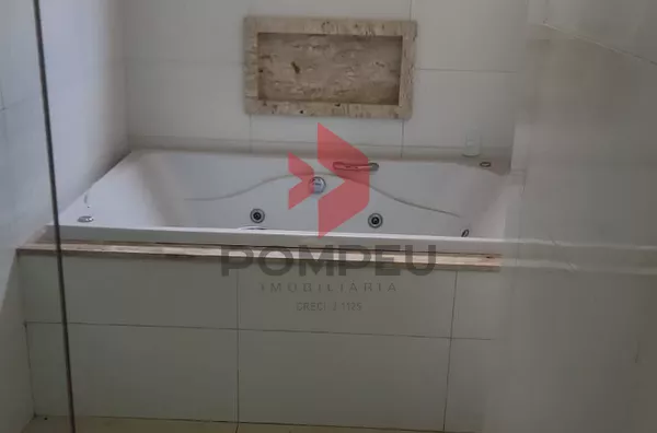 Casa a Venda alto padrão, com 03 quartos (1 suíte) Jd. Tarumã, Tangará Da Serra