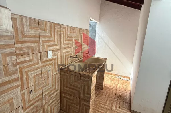 CASA - RUA RIO DE JANEIRO, N° 90-W DONA JULIA