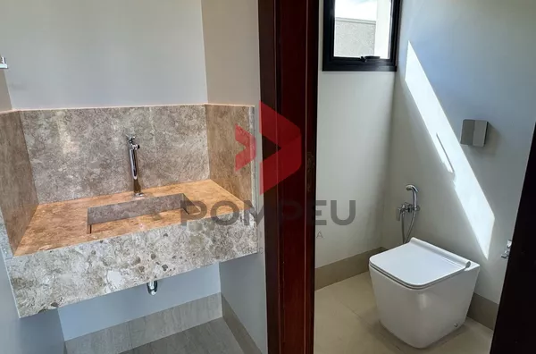 CASA Á VENDA CONDOMÍNIO MANACÁ