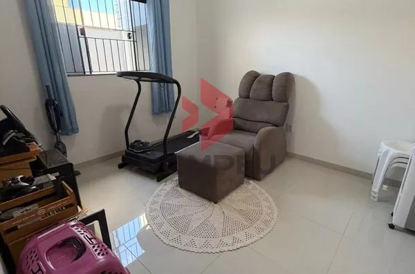 CASA À VENDA VILA ALTA V
