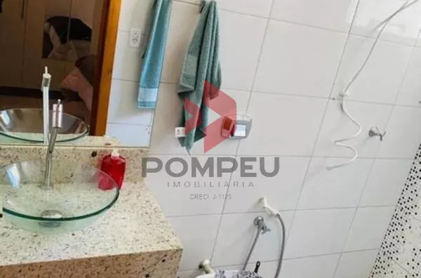 CASA À VENDA JD TARUMÃ
