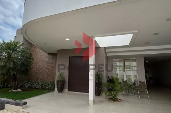 CASA  ALTO PADRÃO C/ 3 QUARTOS (1 STE) CENTRO