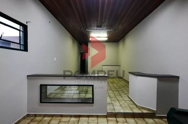 CASA À VENDA CENTRO