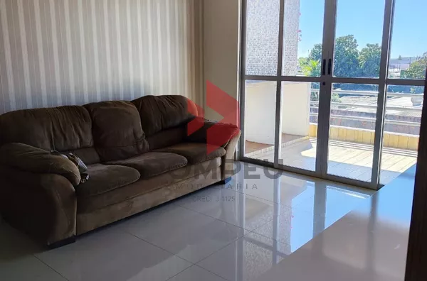 APTO À VENDA ED CENTRAL