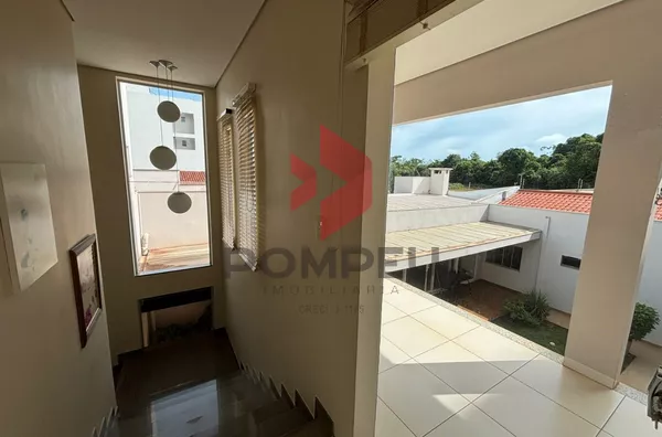 IMÓVEL À VENDA AV TANCREDO