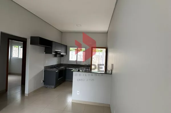 R 12, N°87-W VILA ESMERALDA