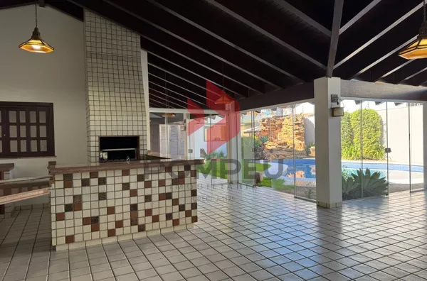 CASA À VENDA PARQUE DAS MANSÕES