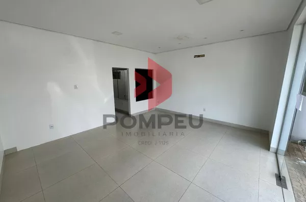 R. MANOEL DIONISIO SOBRINHO (06) N°260-W, SALA 01, CENTRO