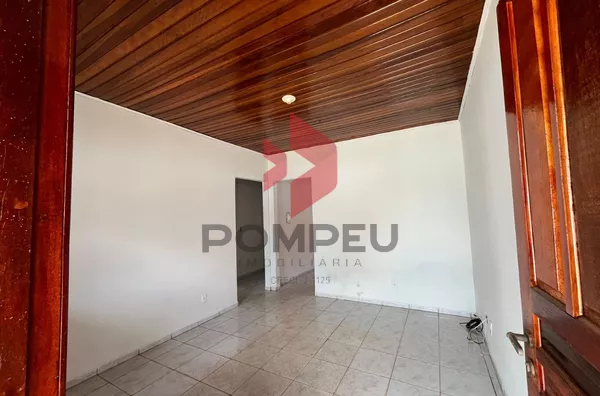 CASA À VENDA JD PARAÍSO