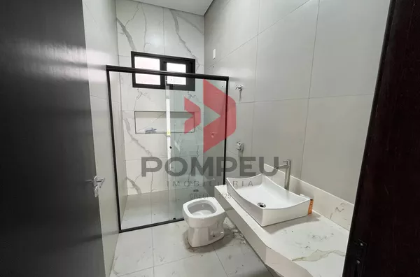 CASA À VENDA PQ DA MATA