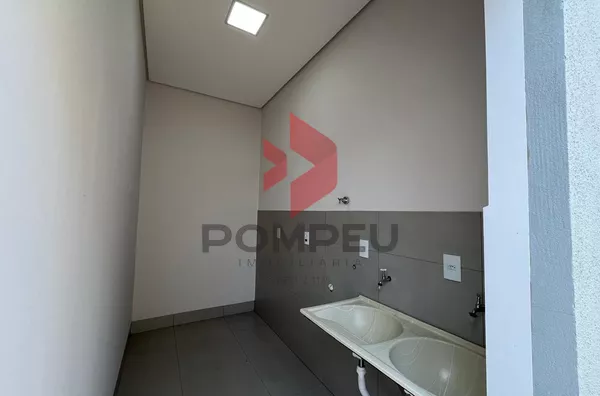 CASA À VENDA PQ DA MATA