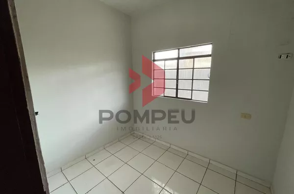 CASA - R. ANTONIO J. DA SILVA, 442-W, CENTRO